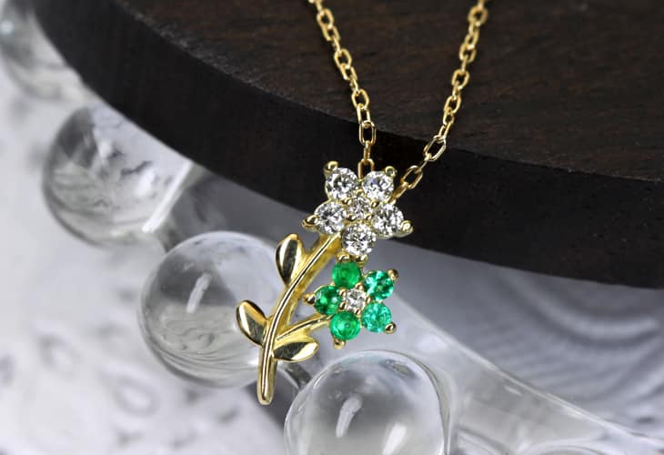 ジュエリー通販ジュエルプラネット【日替り大特価】K18　Total0.5ct　プリンセスカットダイヤモンドリング【10月8日20時販売開始】