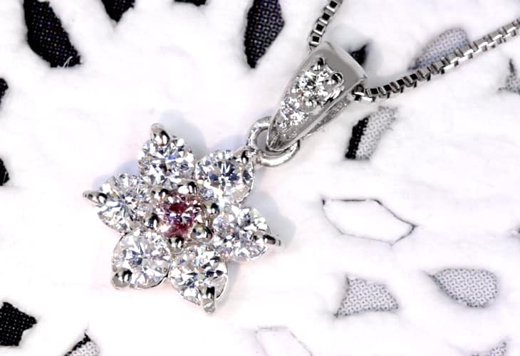 【日替り大特価】PT900 0.68ct Heart&Cupid ダヤモンドネックレス