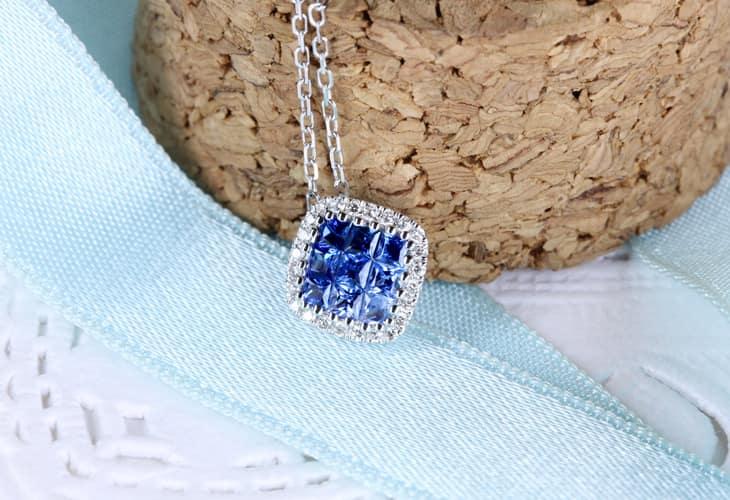 ジュエリー通販ジュエルプラネット【日替り大特価】K18　Total0.5ct　プリンセスカットダイヤモンドリング【10月8日20時販売開始】