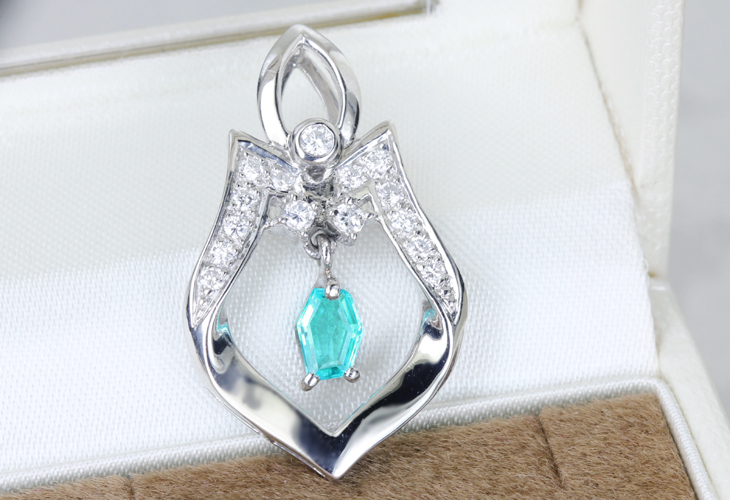 ジュエリー通販ジュエルプラネット【日替り大特価】K18　Total0.5ct　プリンセスカットダイヤモンドリング【10月8日20時販売開始】