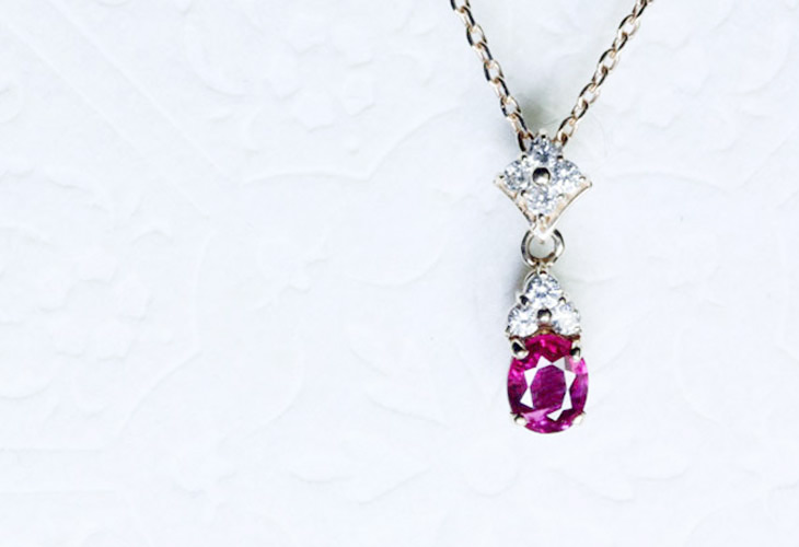 ジュエリー通販ジュエルプラネット【日替り大特価】K18　Total0.5ct　プリンセスカットダイヤモンドリング【10月8日20時販売開始】