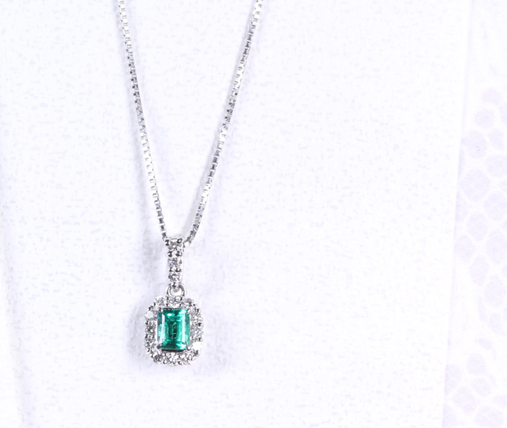 ジュエリー通販ジュエルプラネット【日替り大特価】K18　Total0.5ct　プリンセスカットダイヤモンドリング【10月8日20時販売開始】