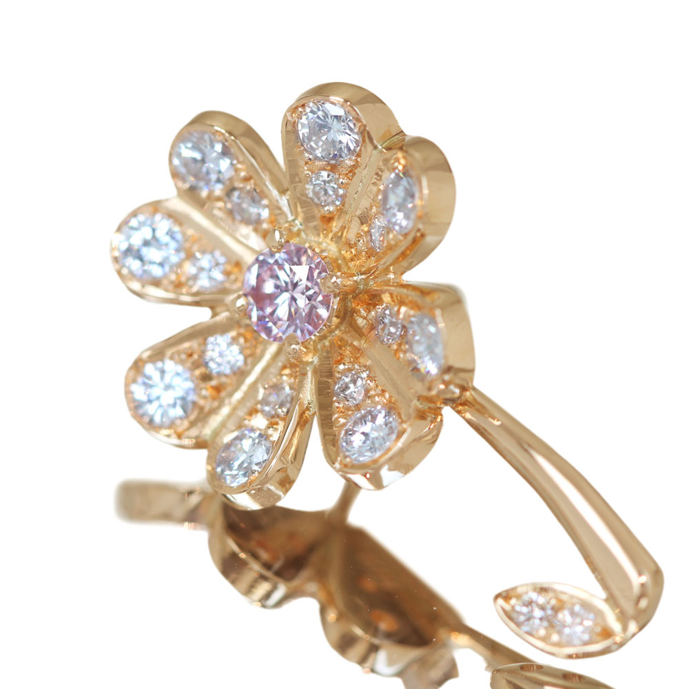 ピンクダイヤモンド ブローチ