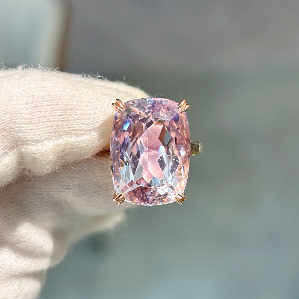 モルガナイト リング