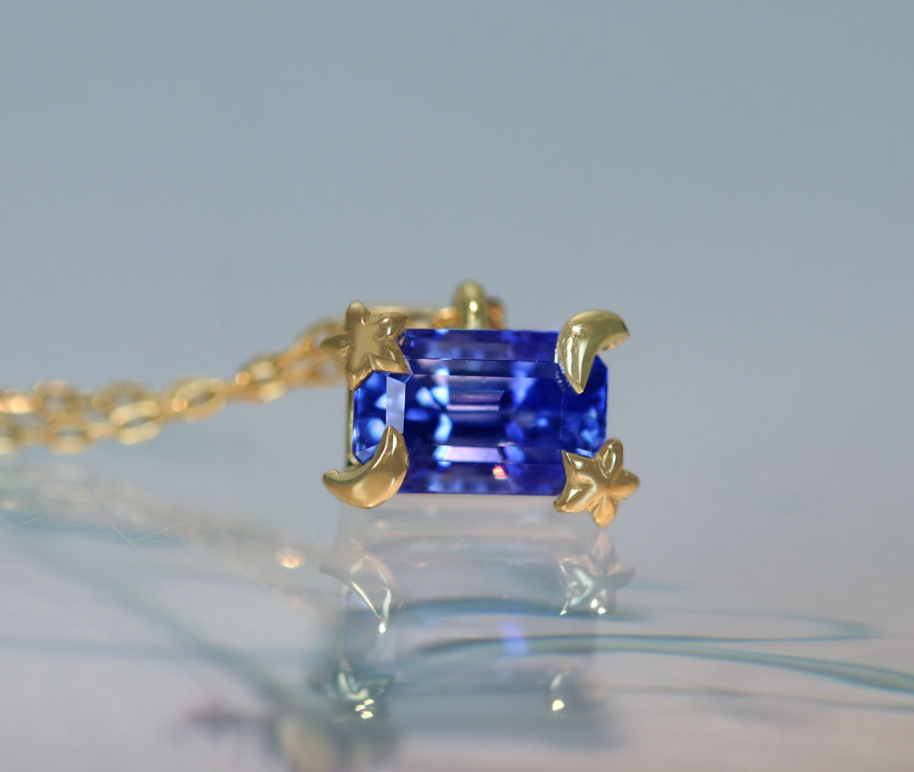 サファイア ペンダントトップ