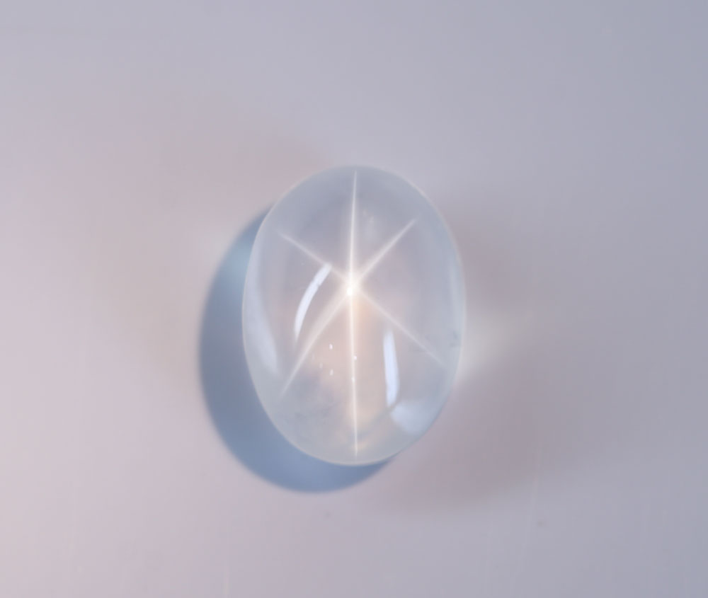 ホワイトスターサファイヤ ルース