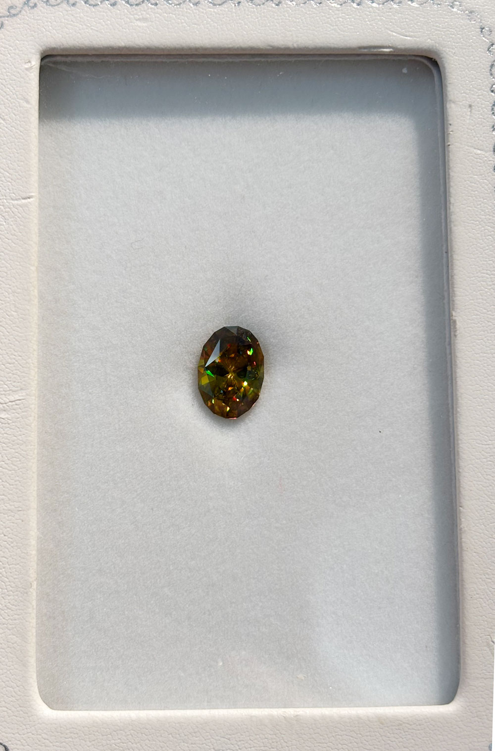 スフェーン ルース