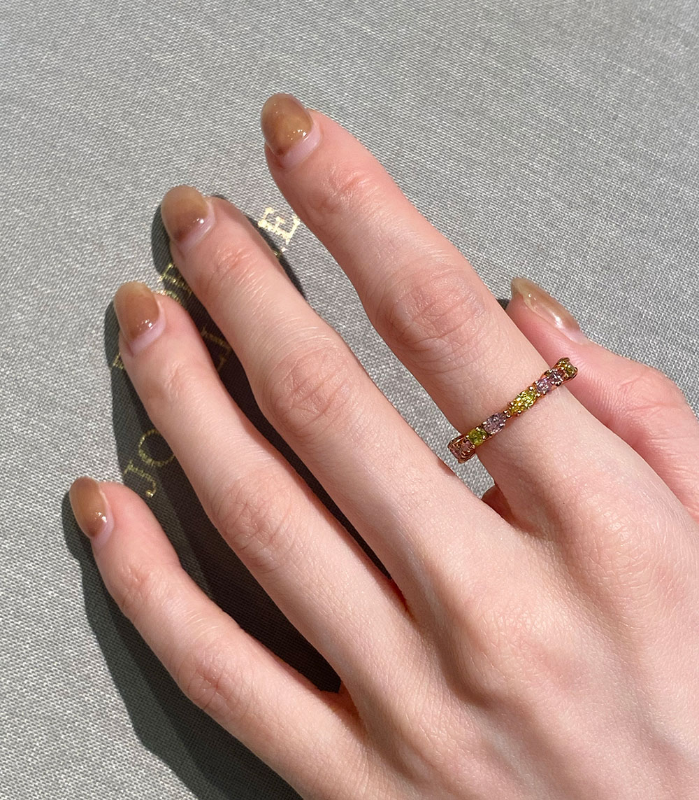 ピンクダイヤモンド パープルダイヤモンド イエローダイヤモンド グレーダイヤモンド リング