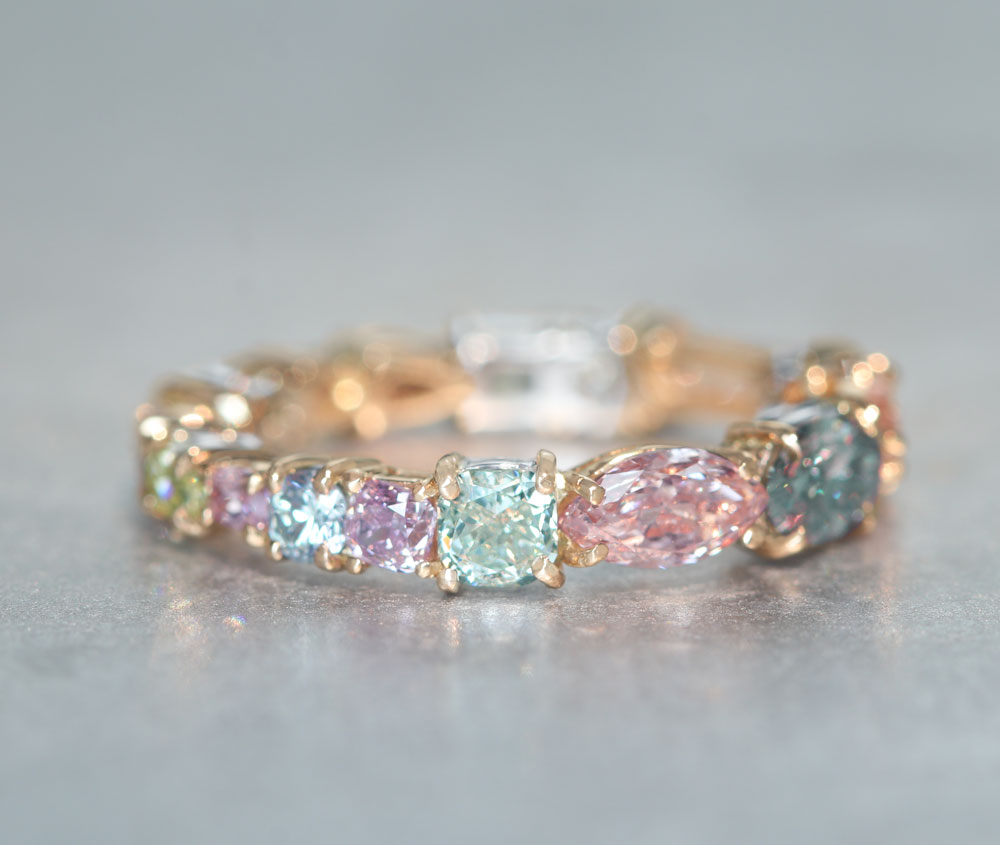ピンクダイヤモンド パープルダイヤモンド イエローダイヤモンド グレーダイヤモンド リング