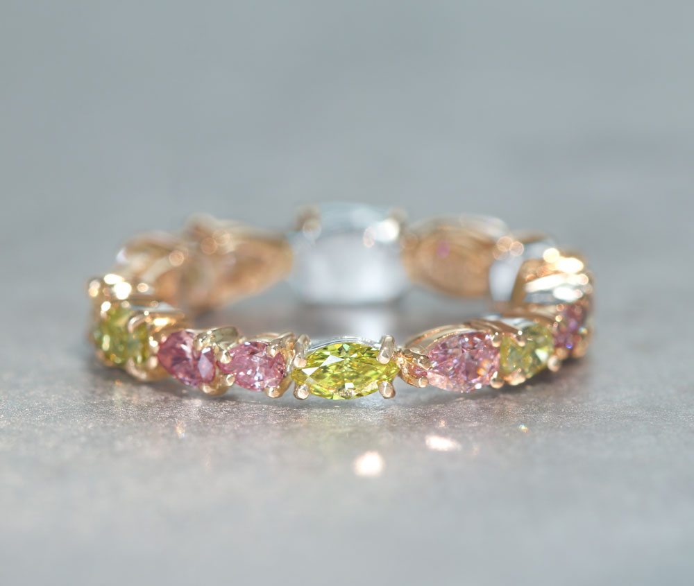 ピンクダイヤモンド パープルダイヤモンド イエローダイヤモンド グレーダイヤモンド リング