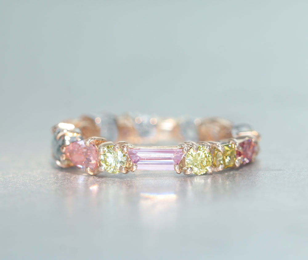 ピンクダイヤモンド パープルダイヤモンド イエローダイヤモンド グレーダイヤモンド リング