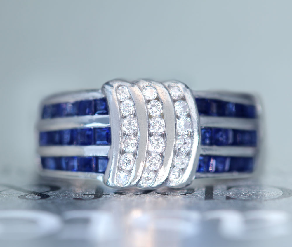 サファイア リング