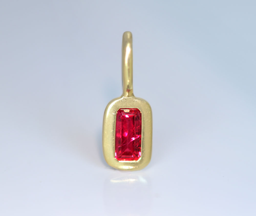 ルビー ペンダントトップ